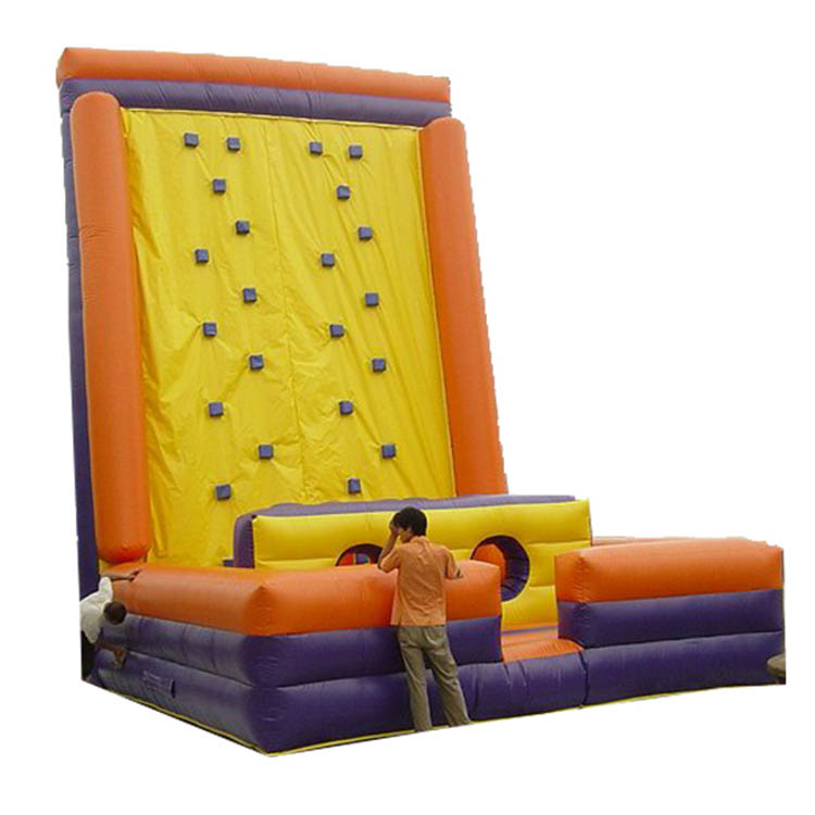 インフレータブルロッククライミング